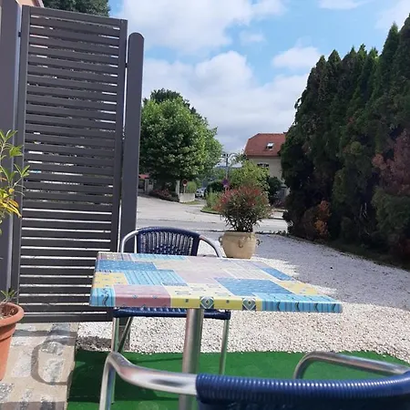 1 Beim Strandbad 아파트