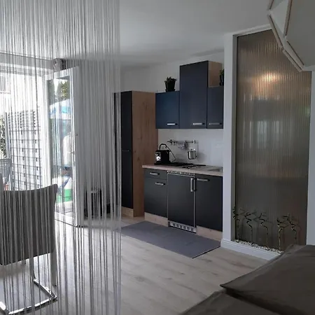 Apartman 1 Beim Strandbad Reifnitz